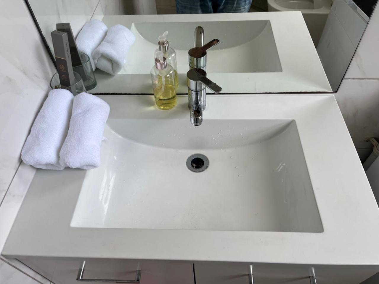 Totara Vale, Free Coffee, Parking And Wifi, Near Glenfield Mall And Highway 18,1 Окленд Екстер'єр фото