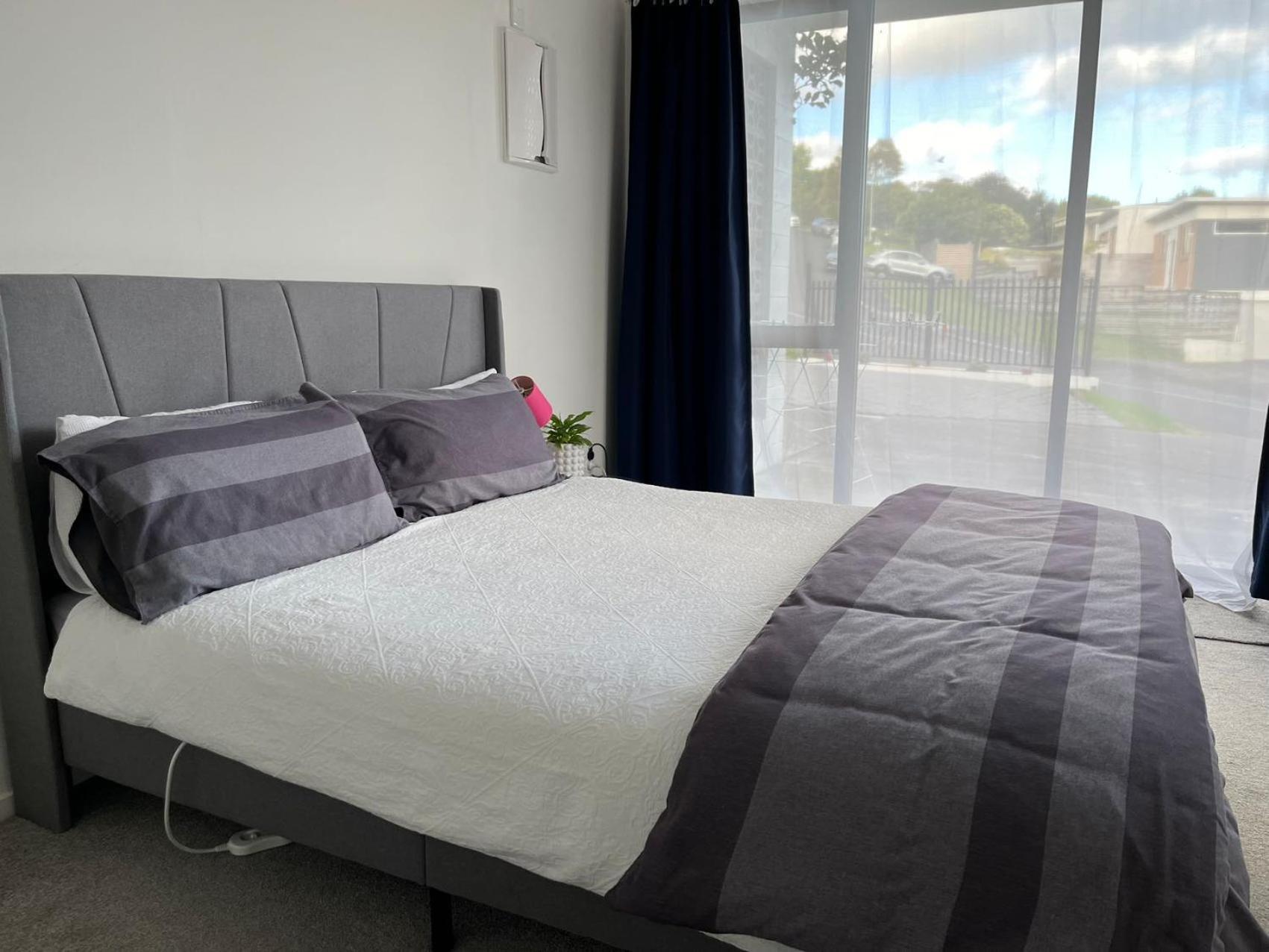 Totara Vale, Free Coffee, Parking And Wifi, Near Glenfield Mall And Highway 18,1 Окленд Екстер'єр фото